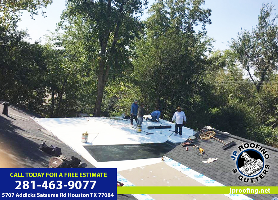 09 Roofing contractor in houston