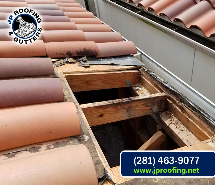 24 Roofing Repair in Houston