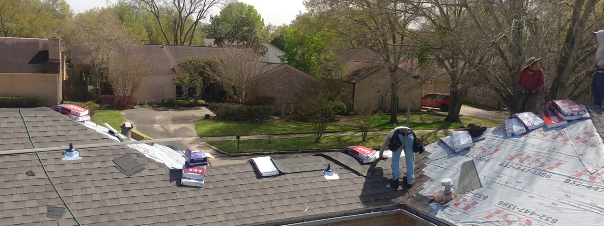 27 Houston Roofing Companies